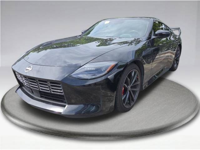Used 2024 Nissan Z Performance w/ Floor Mat Package RWD image 15