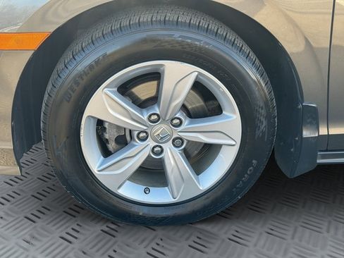 Used 2019 Honda Odyssey EX-L image 31