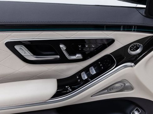 Certified 2023 Mercedes-Benz S 580 4MATIC Sedan image 6