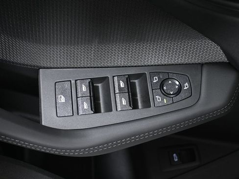 Used 2026 BMW 228i xDrive w/ Technology Package AWD/4WD image 30