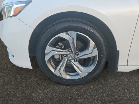 Used 2018 Honda Accord EX-L image 14