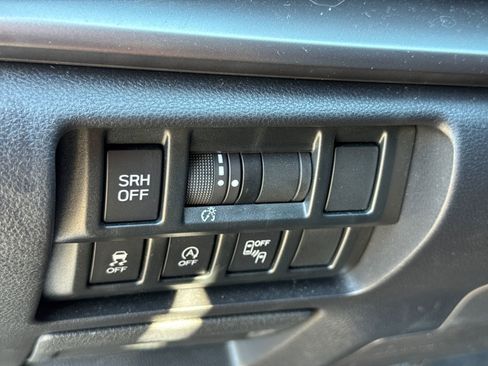 Certified 2023 Subaru Crosstrek 2.5i Limited w/ Moonroof Package image 17