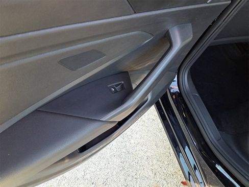 Used 2021 Volkswagen Jetta S w/ Driver Assistance Package image 12