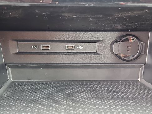 New 2025 Volkswagen Taos S image 11