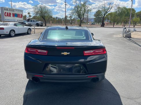 Used 2016 Chevrolet Camaro LT image 4