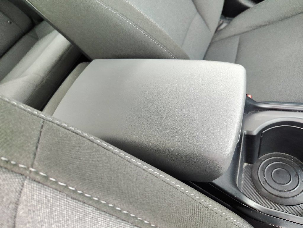 Certified 2025 Kia K4 FWD image 28
