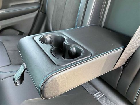 Used 2023 Jeep Grand Cherokee Trailhawk image 17