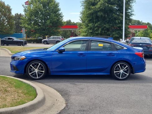 Certified 2023 Honda Civic Touring image 6