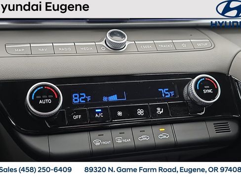 New 2025 Hyundai Elantra SEL image 22