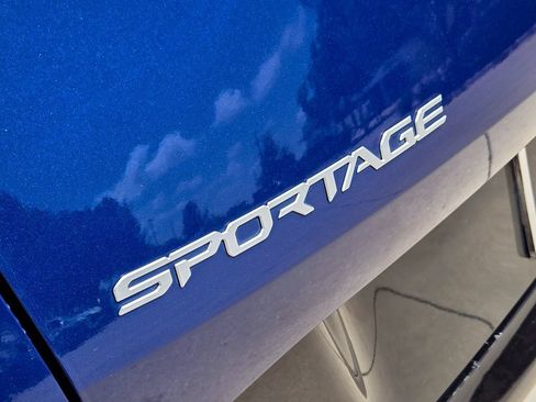 Used 2023 Kia Sportage SX FWD image 16