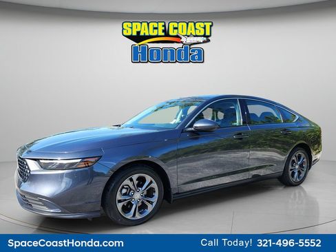 Certified 2023 Honda Accord EX image 11