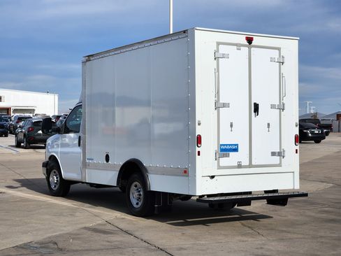 New 2025 Chevrolet Express 3500 w/ Power Convenience Package image 3