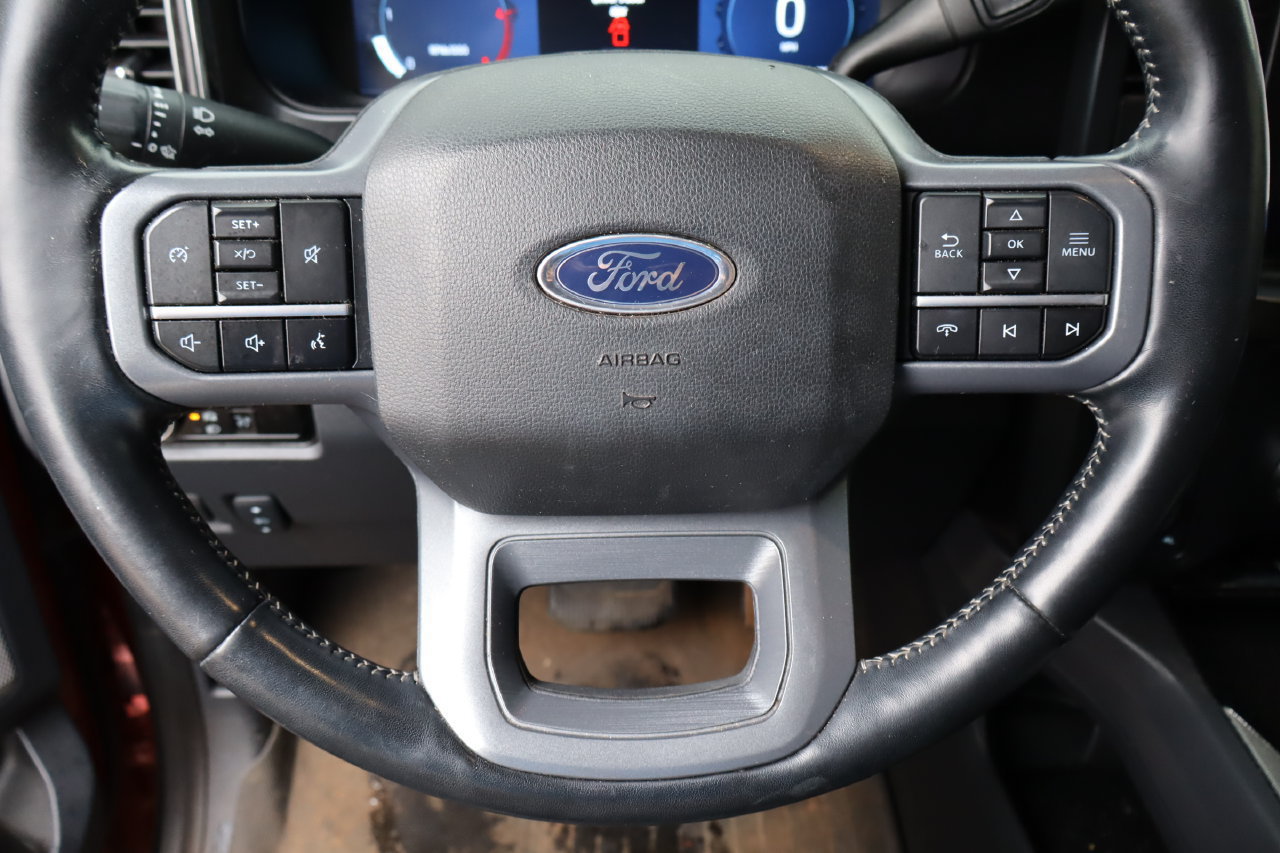 Used 2024 Ford F250 Lariat w/ Sport Appearance Package AWD/4WD image 10