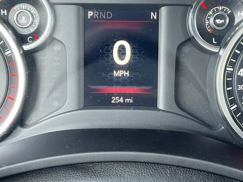 Used 2022 RAM 2500 Tradesman w/ Chrome Appearance Group image 7