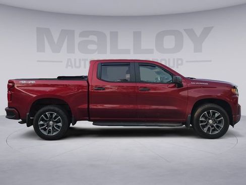 Certified 2022 Chevrolet Silverado 1500 Custom w/ Safety Confidence Package AWD/4WD image 6