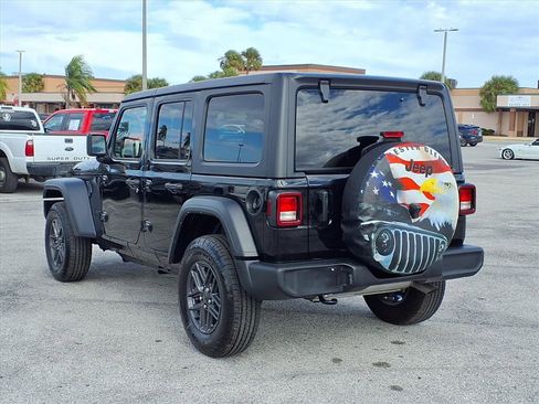 Used 2024 Jeep Wrangler Sport S image 5
