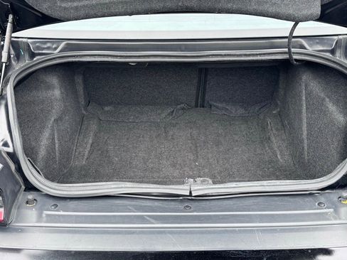 Used 2023 Dodge Challenger SXT image 33