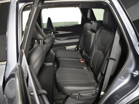 New 2026 INFINITI QX60 Luxe image 32