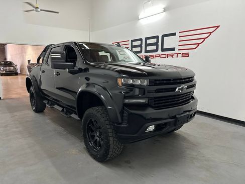 Used 2019 Chevrolet Silverado 1500 RST AWD/4WD image 1