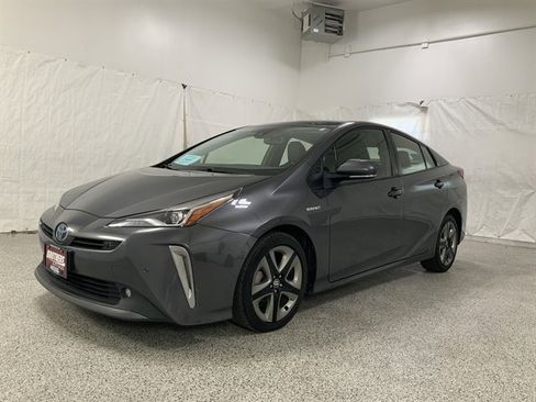 Used 2022 Toyota Prius image 2