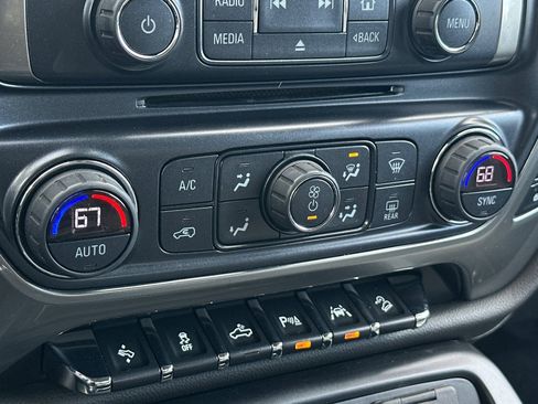 Used 2018 Chevrolet Silverado 1500 LTZ Z71 w/ Centennial Edition image 20