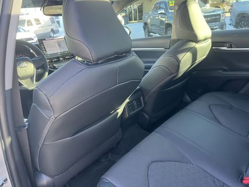 Used 2024 Toyota Camry XSE w/ Navigation Package image 14