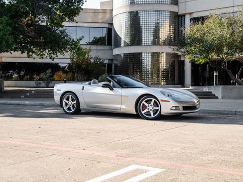 Used 2006 Chevrolet Corvette Convertible w/ Preferred Equipment Group image 14