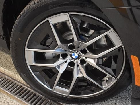 New 2027 BMW 530i xDrive w/ Premium Package AWD/4WD image 28