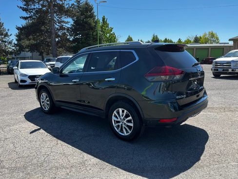 Used 2019 Nissan Rogue SV AWD/4WD image 5