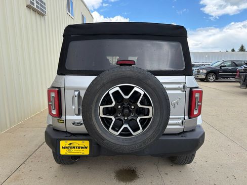Used 2022 Ford Bronco Outer Banks AWD/4WD image 6