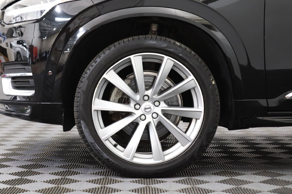 Used 2023 Volvo XC90 B6 Plus w/ Protection Package Premier AWD/4WD image 4