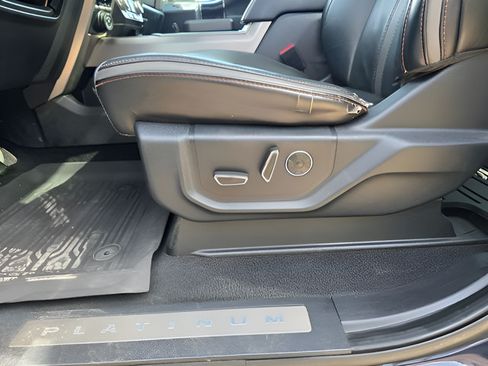 Used 2021 Ford F250 Platinum AWD/4WD image 16