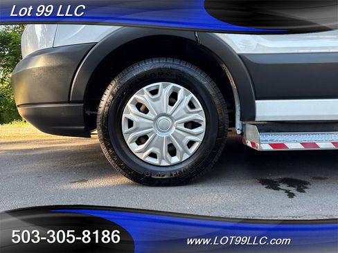 Used 2018 Ford Transit 150 XL image 66