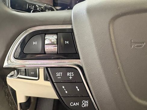 Used 2019 Lincoln Navigator Reserve w/ Cargo Package AWD/4WD image 22