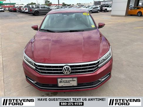 Used 2018 Volkswagen Passat 2.0T SE FWD image 9