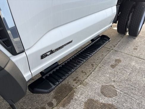 New 2023 Ford F550 4x4 Regular Cab Super Duty image 11