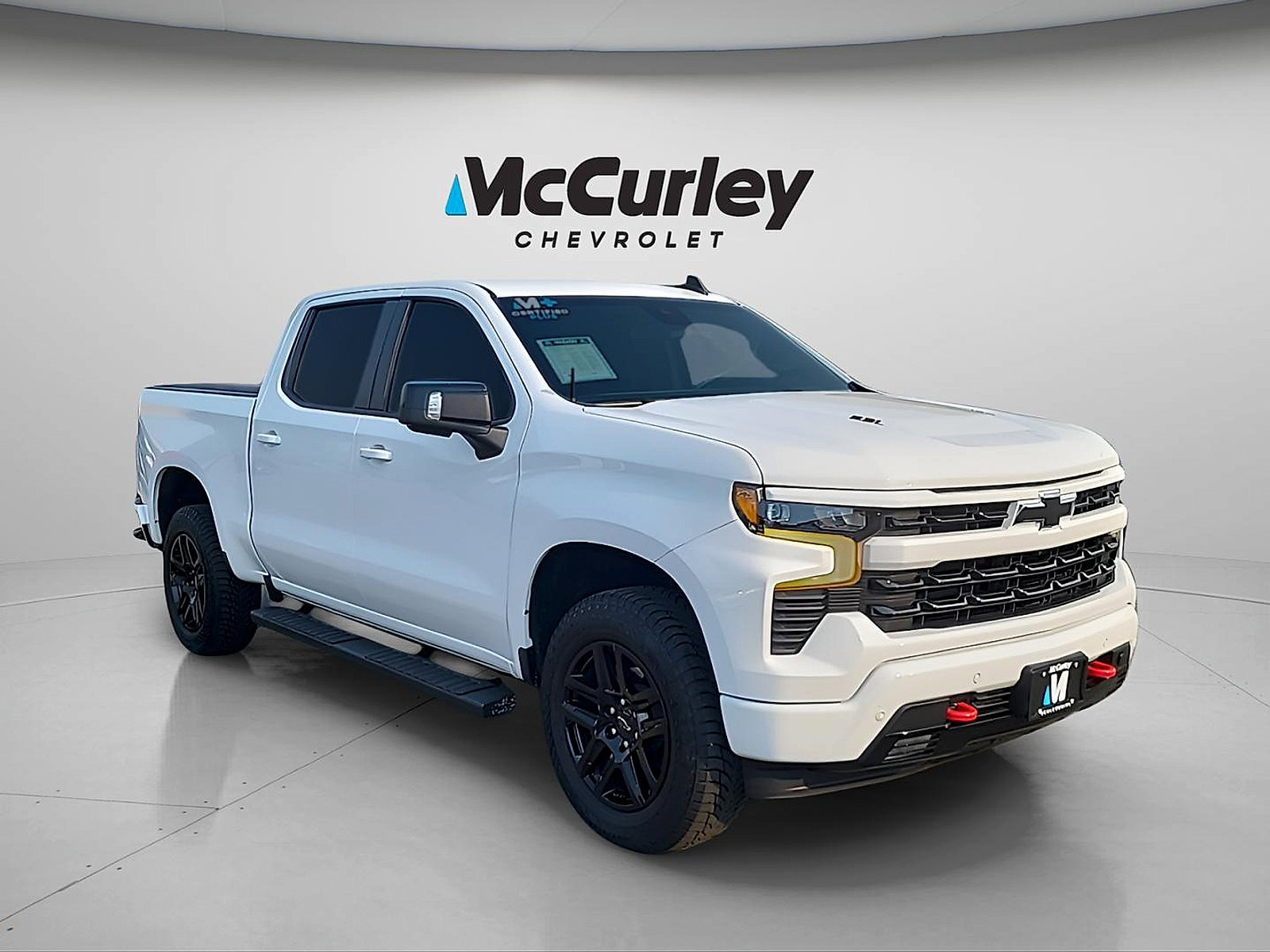 Used 2024 Chevrolet Silverado 1500 RST w/ Convenience Package II AWD/4WD image 1