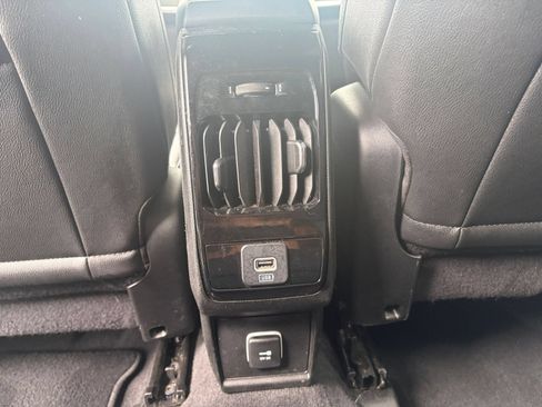 Used 2025 Jeep Compass Limited AWD/4WD image 23