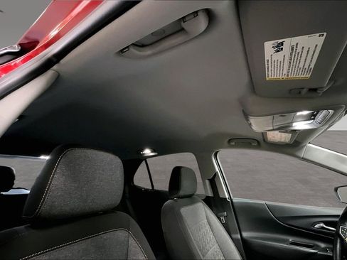 Used 2022 Chevrolet Equinox LT FWD image 11