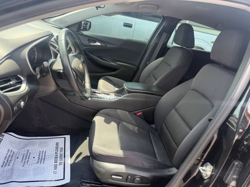 Used 2023 Chevrolet Malibu RS FWD image 9
