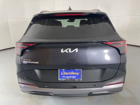 New 2026 Kia Sportage EX w/ EX Panorama Roof Package image 7