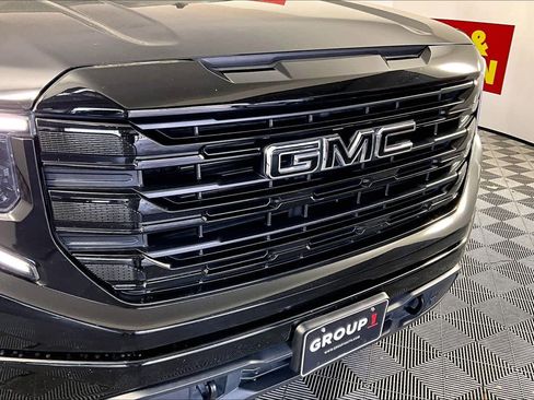 Certified 2022 GMC Sierra 1500 Elevation image 27