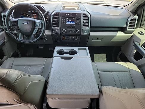 Used 2017 Ford F150 XLT w/ Equipment Group 301A Mid AWD/4WD image 18