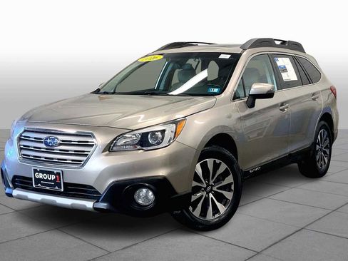 Used 2016 Subaru Outback 2.5i Limited image 2