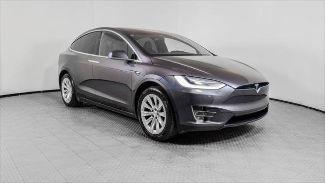 Used 2020 Tesla Model X Long Range AWD/4WD image 8