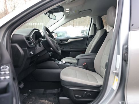 Certified 2022 Ford Escape SE w/ Convenience Package image 16