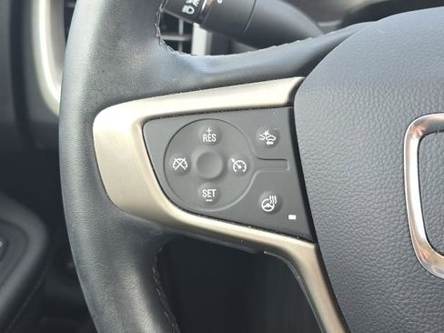 Used 2024 GMC Terrain Denali image 31