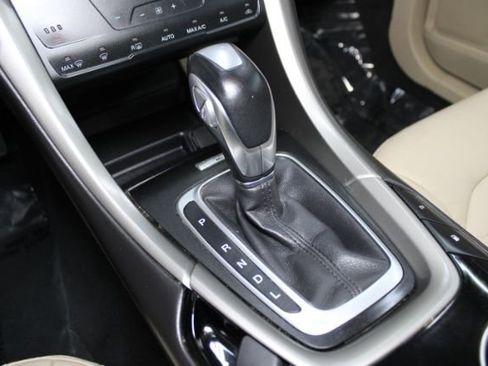 Used 2014 Ford Fusion Energi SE image 14