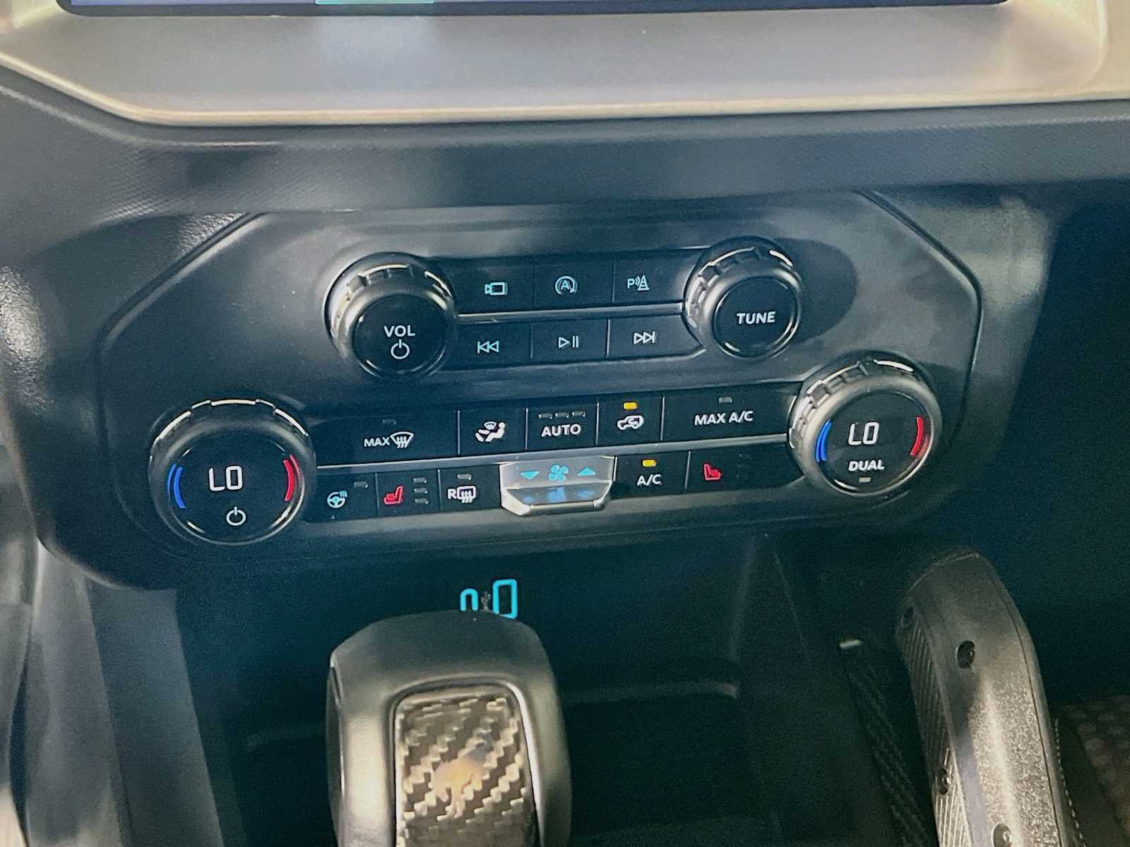 Used 2024 Ford Bronco Raptor w/ Interior Carbon Fiber Pack 6 AWD/4WD image 16