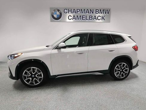 Used 2026 BMW X1 xDrive28i w/ Convenience Package AWD/4WD image 3